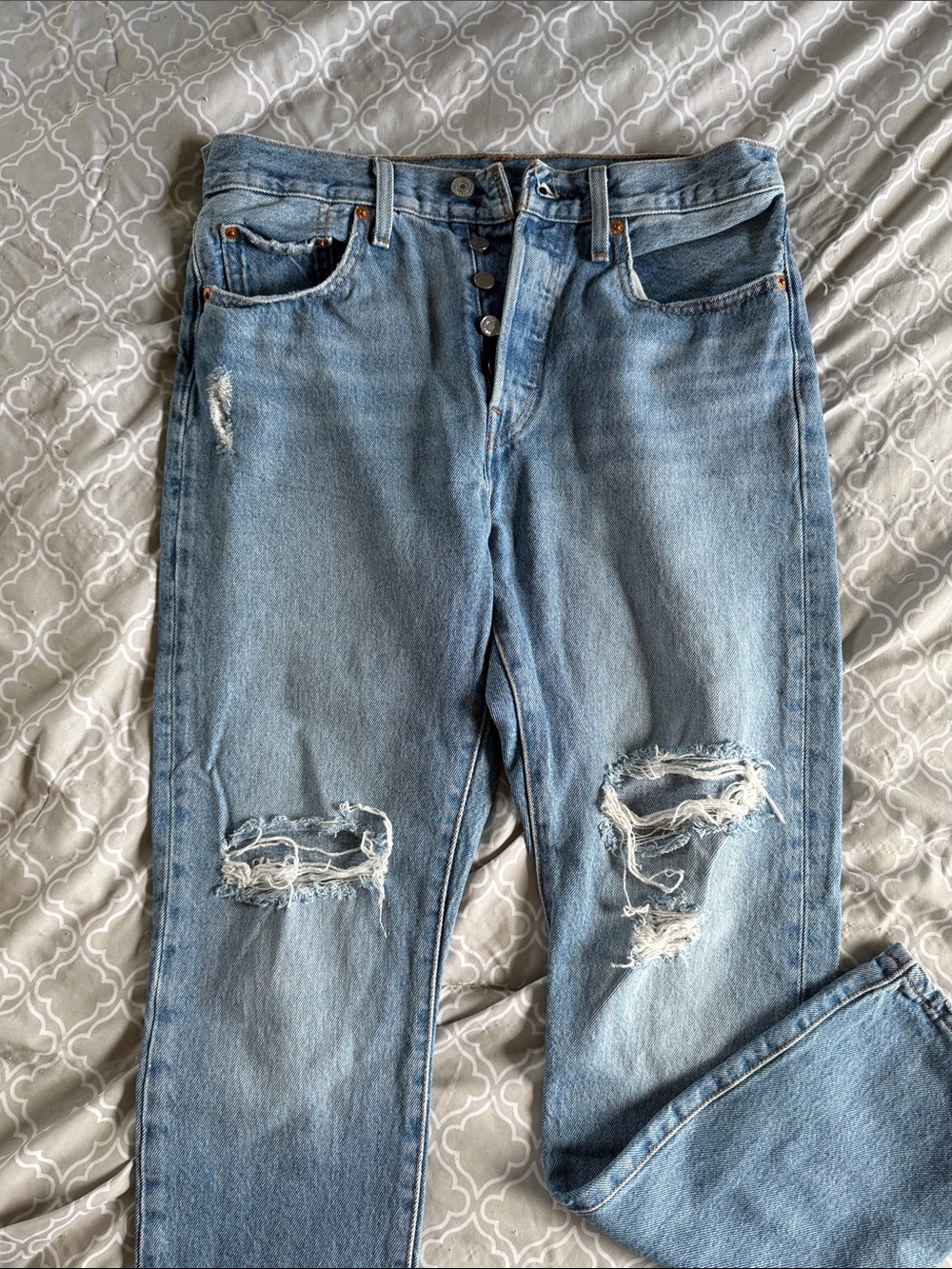 Levi's Light Blue Classic Straight-Leg Jeans
